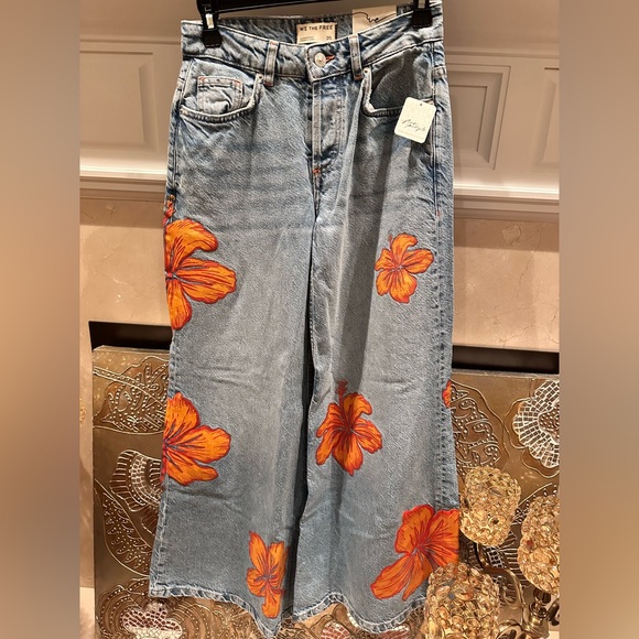Free People Blue Flare Jeans with Orange Floral Design🌟 - Picture 9 of 10